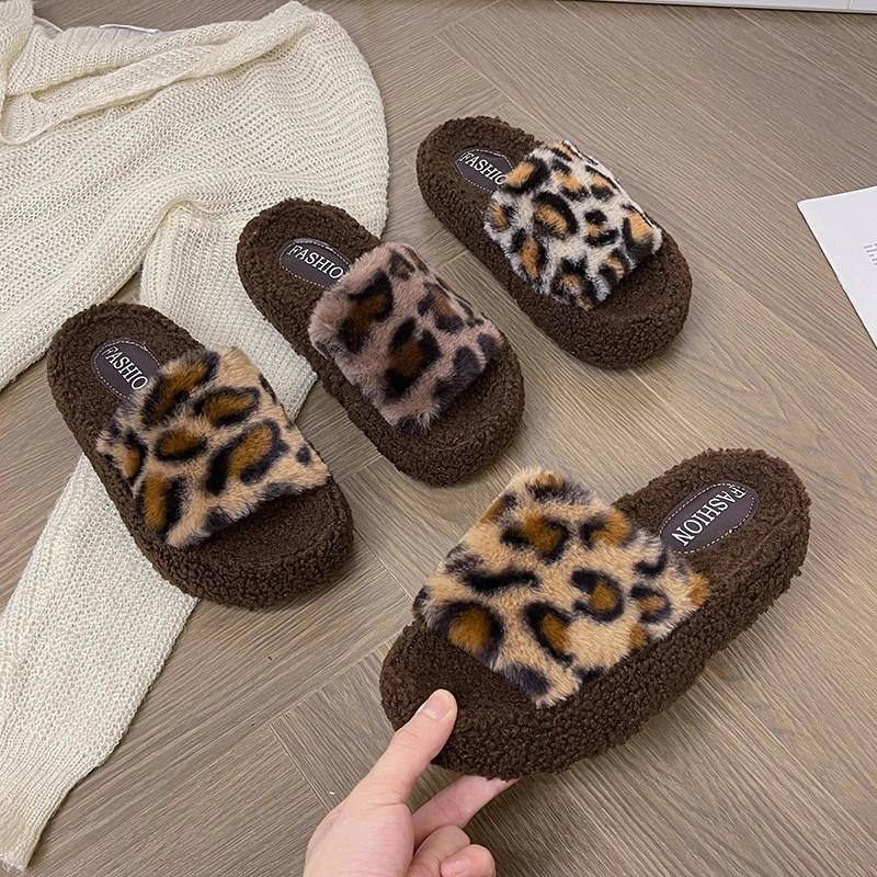 Winter New Women's Flat Comfortable Brushed Warm Luxury Fashion Non-slip Thick Bottom Can Be Worn Outside Slippers Women Shoes