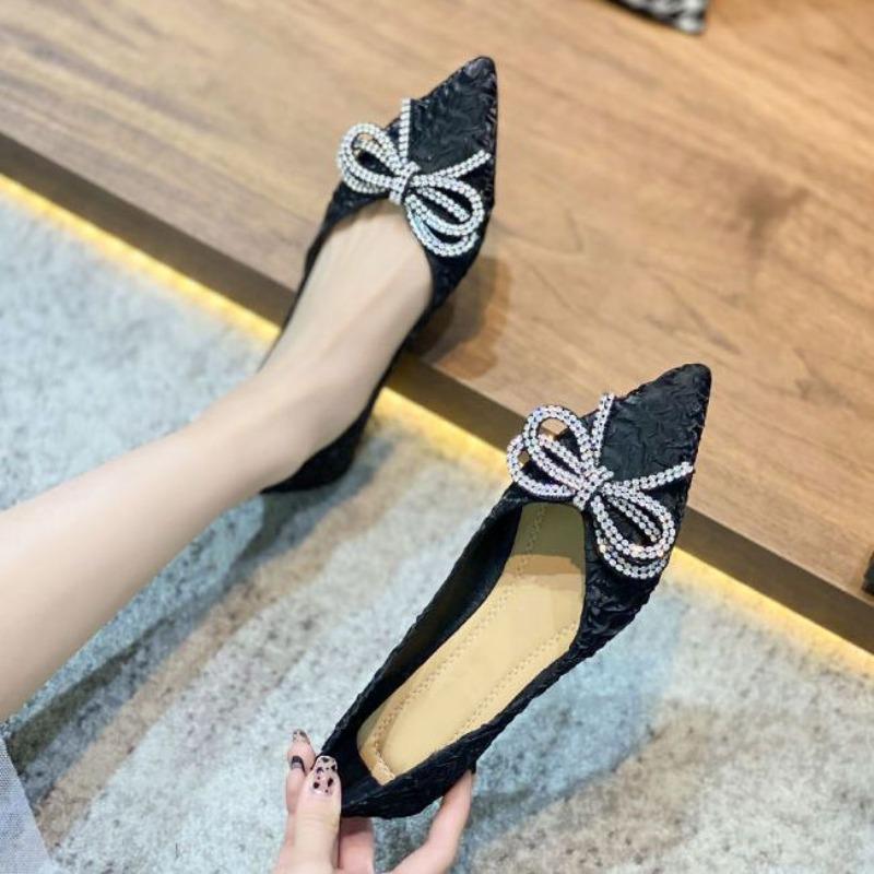 Summer  Pointed Toe Rhinestone With Bow Shoes for Women2025 Trend Social Popular Elegant and Fashionable 39 Slip-on Woman Flats