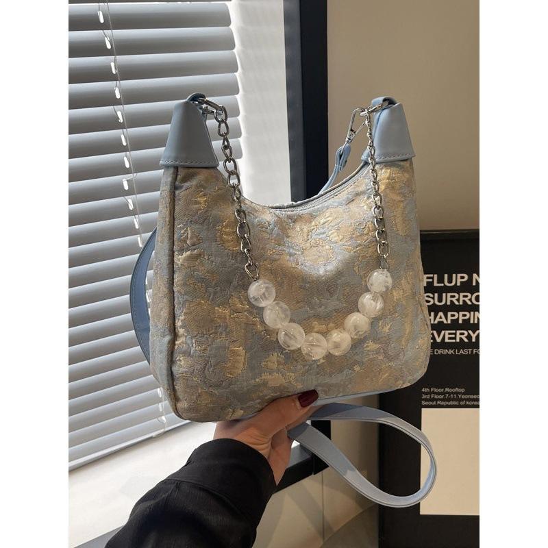 New Chinese Style Bag Women's 2025 New Summer Foreign Style Versatile Messenger Bag Super Fire Niche Shoulder Armpit Bag