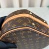 [Pre-Owned] Petite Boite Chapeau Monogram Canvas Leather Shoulder Bag Medium - Very Good #1PWMWUP