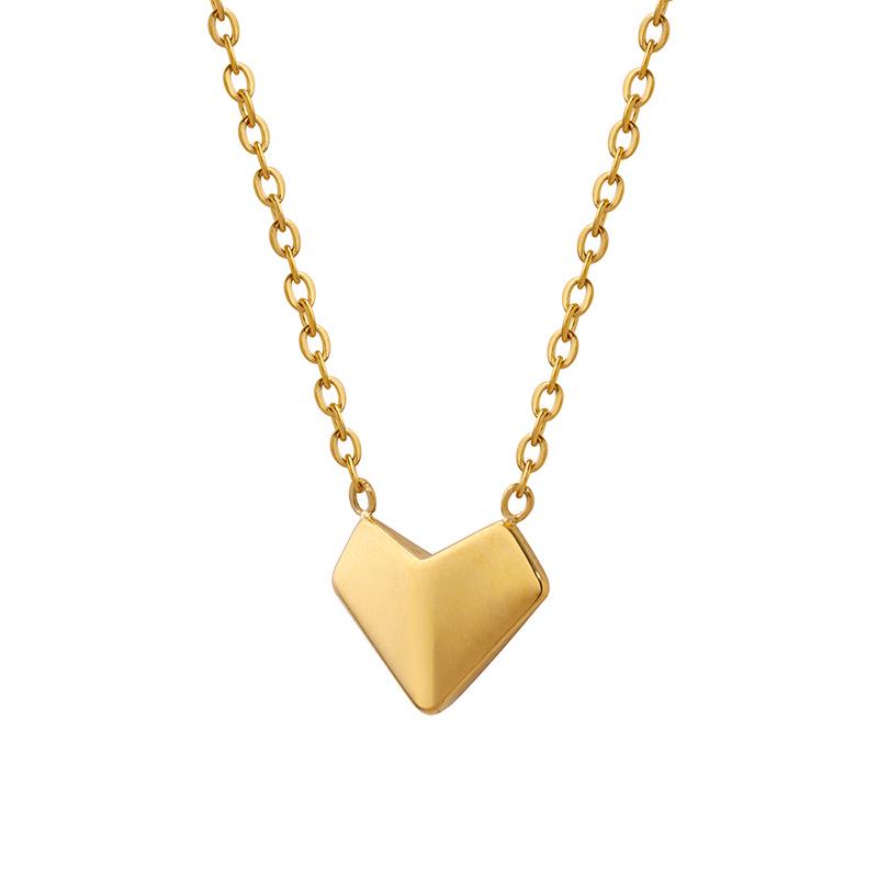 18k Gold-Plated Heart-Shaped Titanium Steel Clavicle Necklace - Handmade, Stylish, for Women