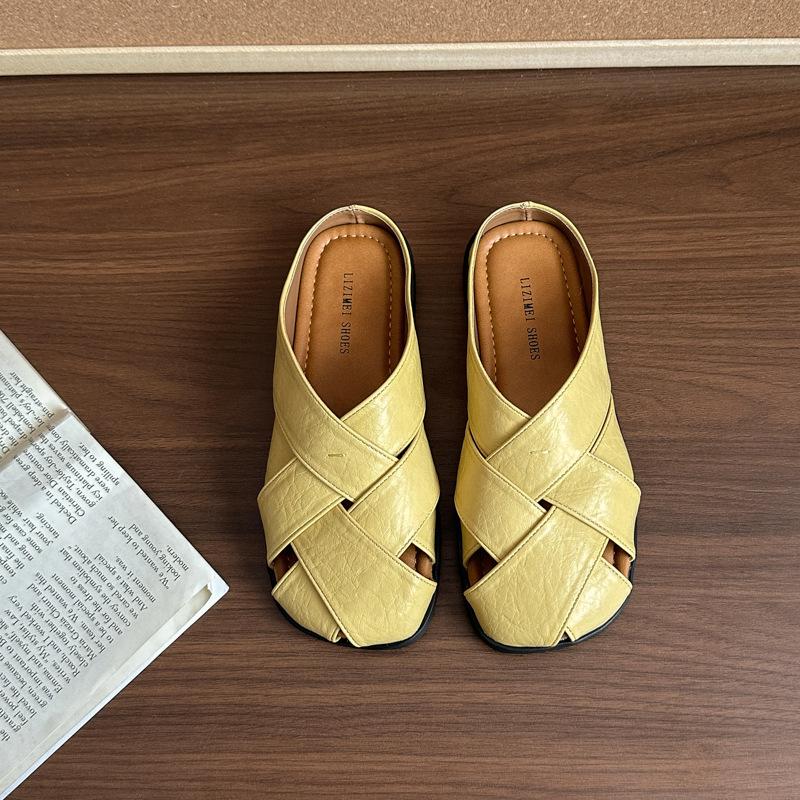 Женские шлепанцы-мюли с закрытым носком Модные тапочки Мягкая подошва Низкий каблук Для улицы Обувь Дышащие Повседневные тапочки Удобные 35 жёлтый 2940₽