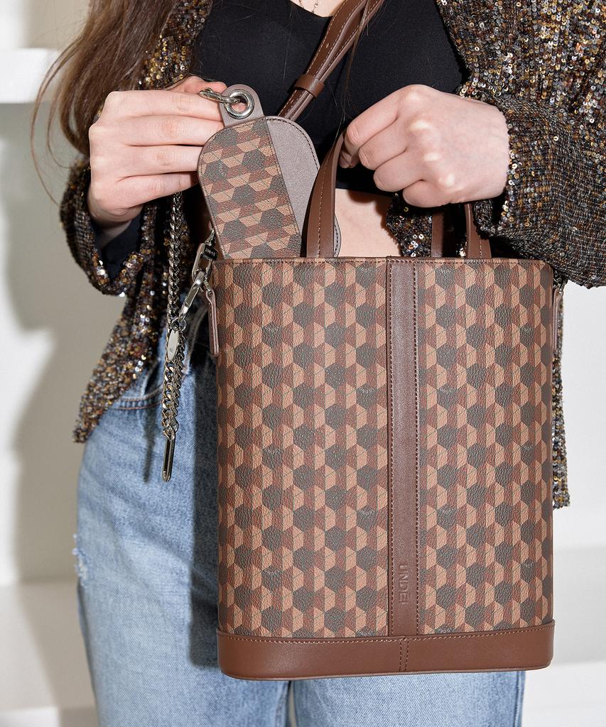 Undei Book Tote Brown