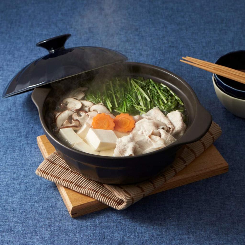 TAMAKI Thermatec Casa Clay Pot, 4-5 servings, Navy, Diameter 32.8 x Depth 28.5 x Height 14.8cm, Microwave, Oven, Direct Flame, and IH compatible,