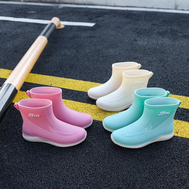 Short rain shoes women wear non-slip waterproof shoes women's fashion trend rain boots fleece warm work shoes glue shoes women