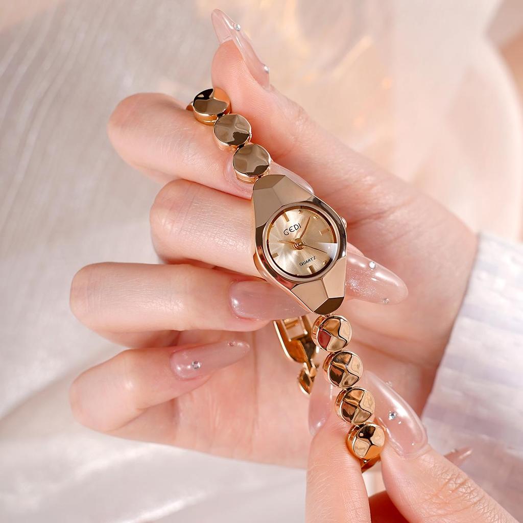 Brățară Aliaj Gedi Ceas Quartz Stil Studențesc - Ceas de Damă Mic și Exquis