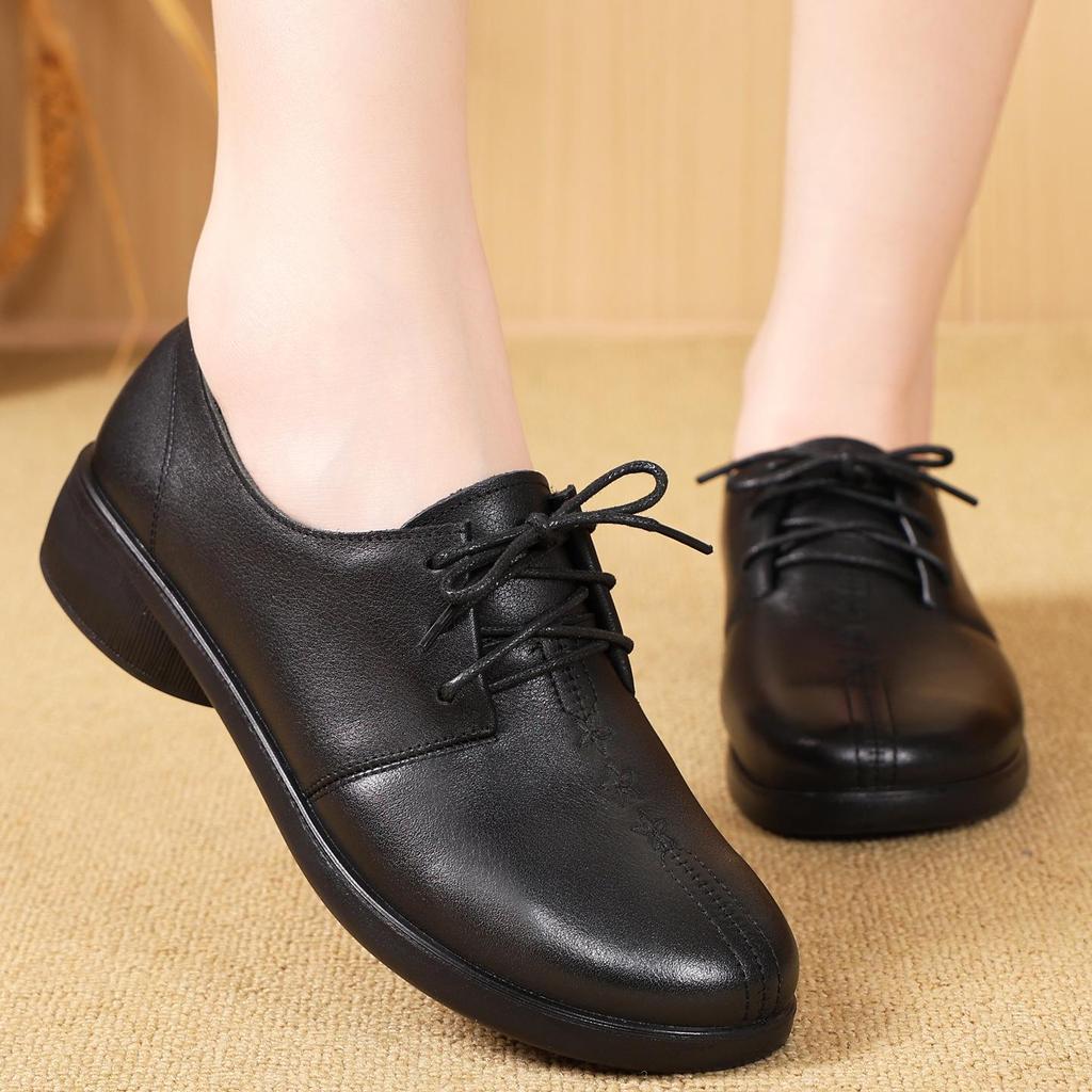 Genuine Leather Soft Sole Non-slip Lace-up Flats for Women, Plus Size, Round Toe, Autumn Style.
