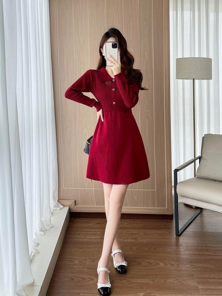 2026 Autumn/Winter Red Slimming Knit Dress for Petites