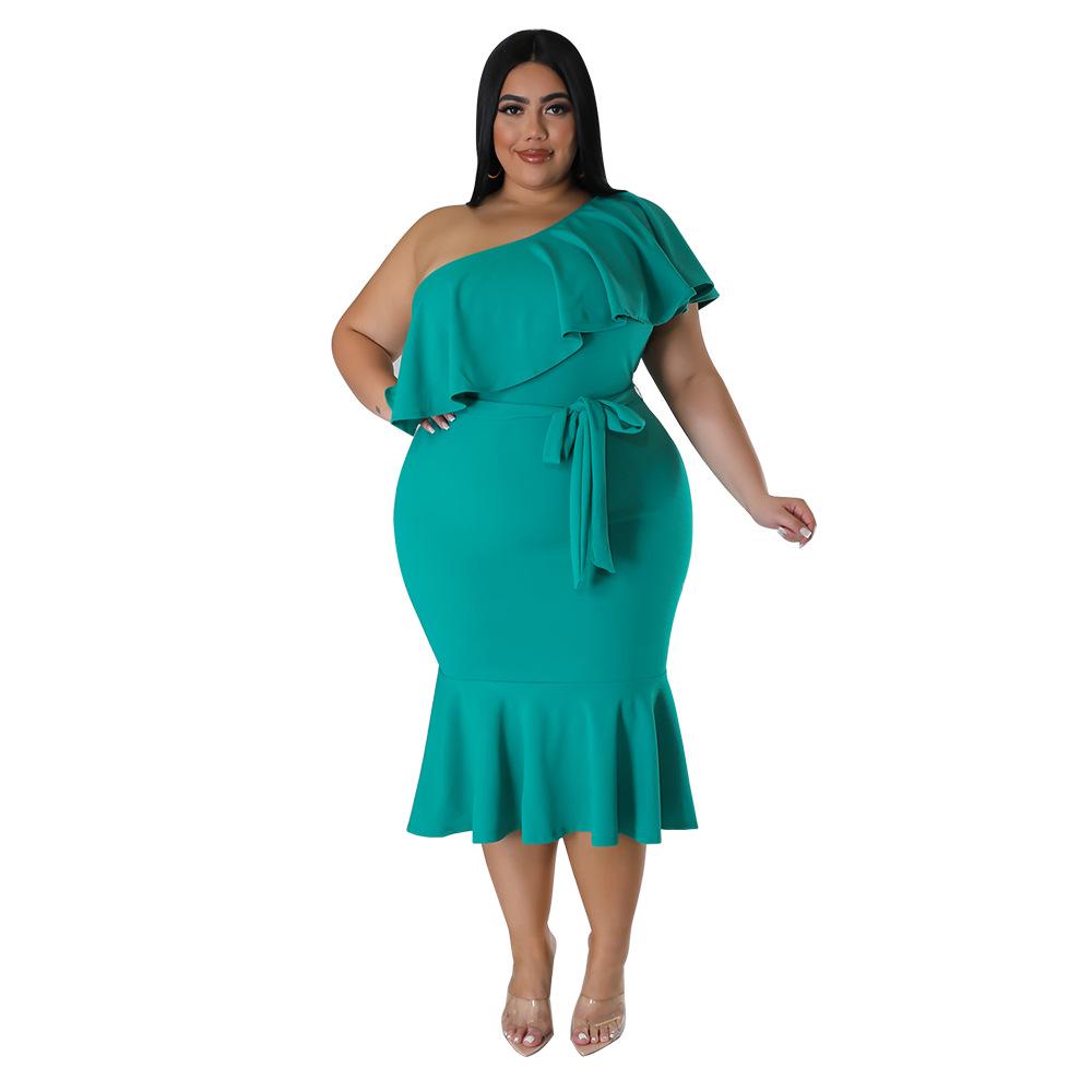 2023 Plus Size Women's European & American Fashion Slim Fit Ruffle Strapless Midi Dress