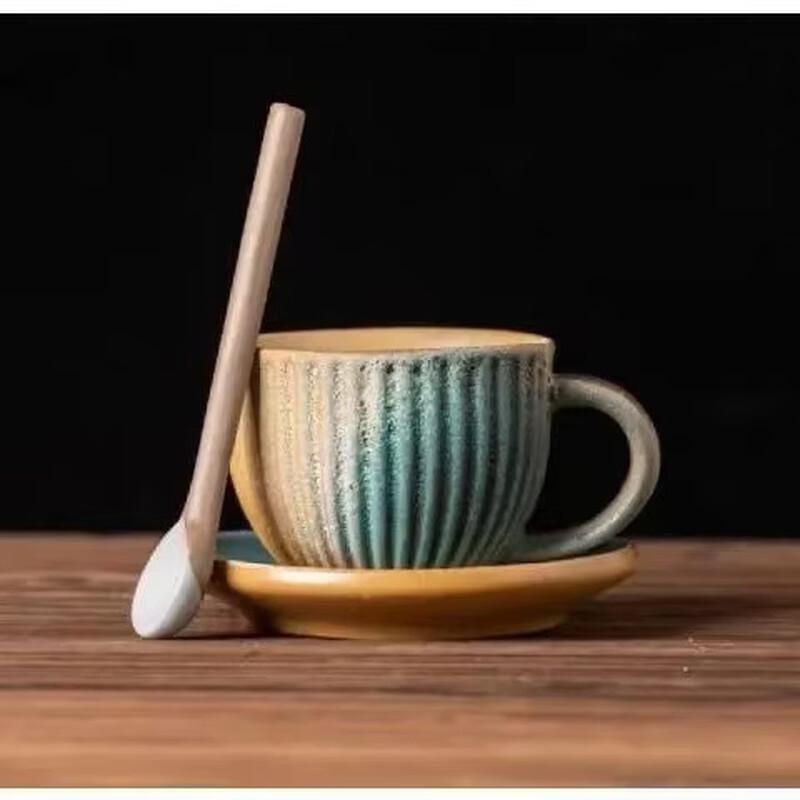 

Керамическая кружка для кофе OLOEY из грубой керамики