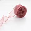 10 yards Rotolo di nastro di organza di colore pieno con bordo ondulato a coda di pesce per bouquet di fiori, regali, confezioni, decorazioni per feste di nozze