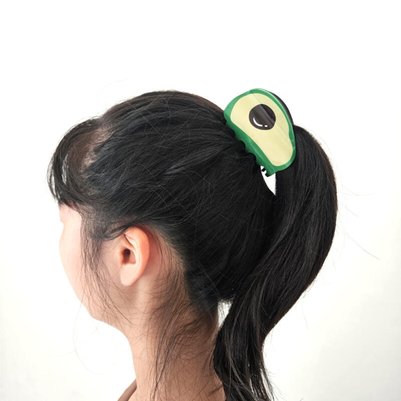 Kitsch Mood Hair Clip Avocado | AVOCADO Clo