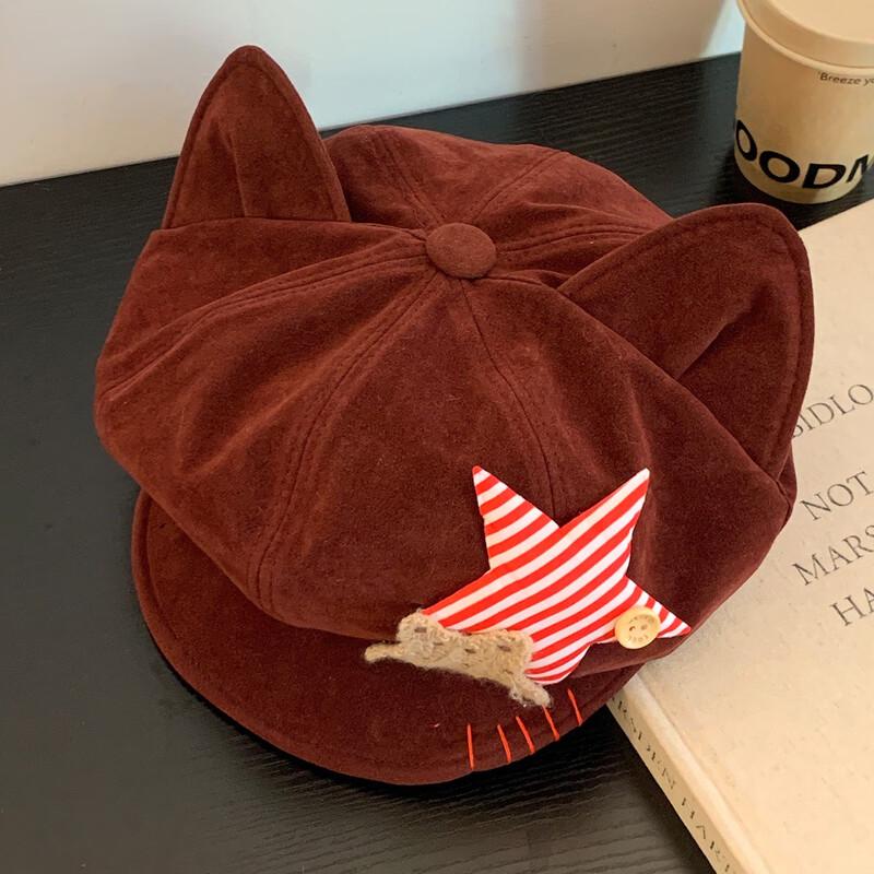 Замшевый берет со звездой и кошачьими ушками