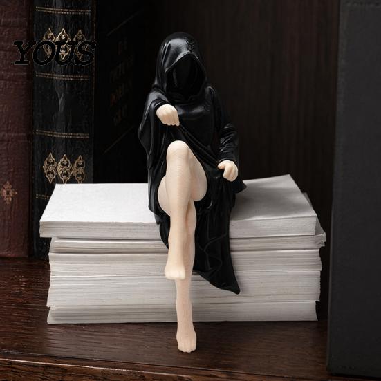 Niche Personality Ornament Black Robe Girl Ornament, Durable PLA Halloween Statue, Full of Fall Resistant Figurine Mystery Gothic Decoration Figurine,