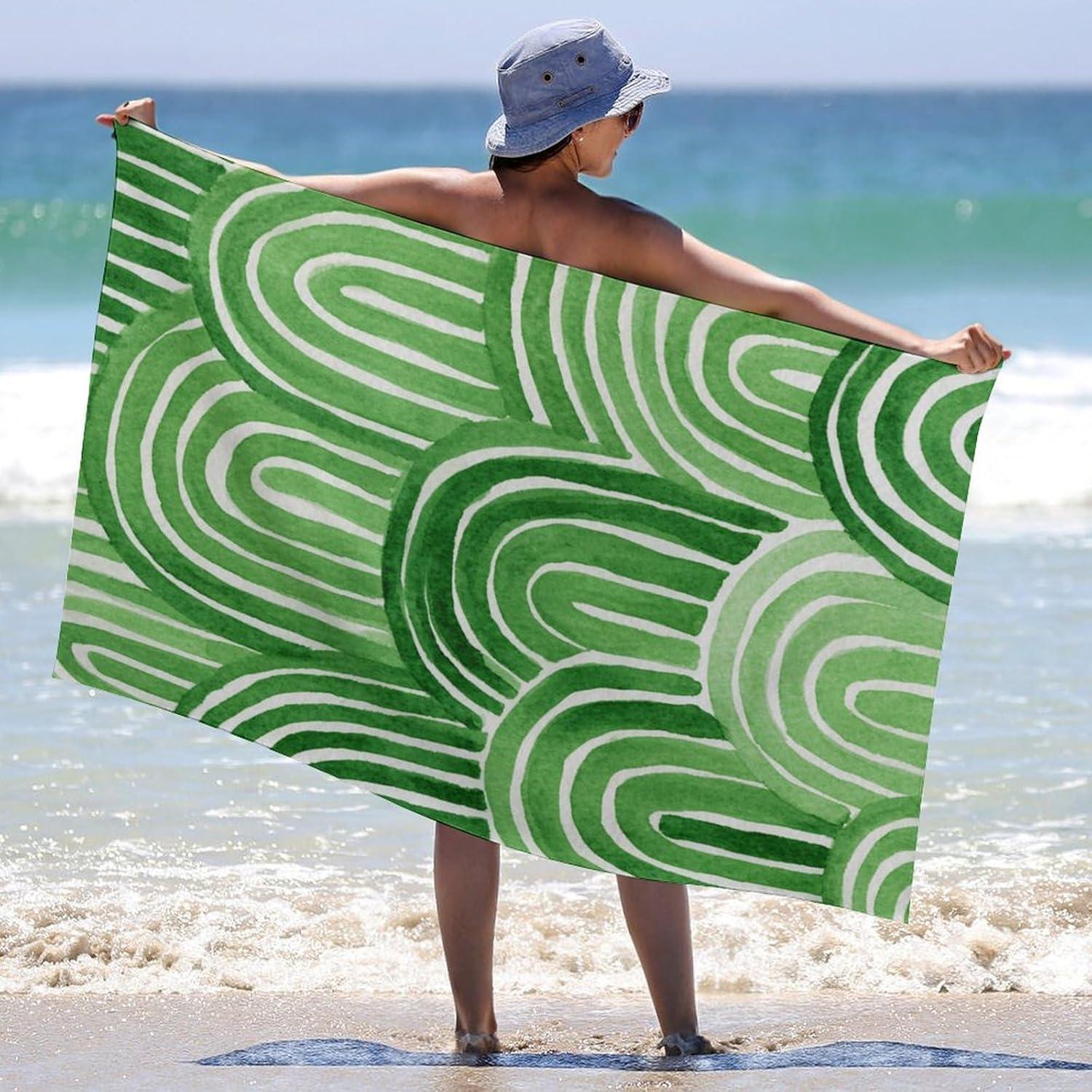 

Gray White Plaid Print Beach Towel Classic Checkered Pattern Quick Dry Sand Free Lightweight Towel for Beach Pool Travel W40*H60(CM)