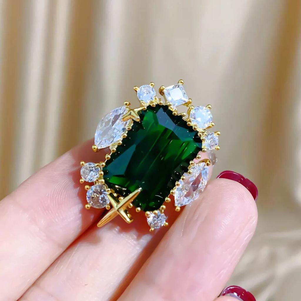 Hochwertige, leichte, luxuriöse, geometrische Brosche mit grünem Zirkon für Frauen, Temperament, Hemd, Kleid, Accessoires, Anstecknadeln, kleine Broche-Geschenke