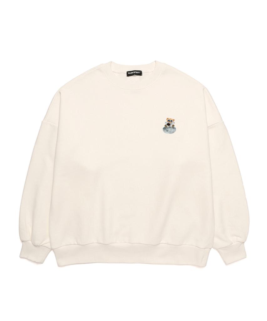 VANNWORKS Space Bear Oversized Sweatshirt (Vndts120) White