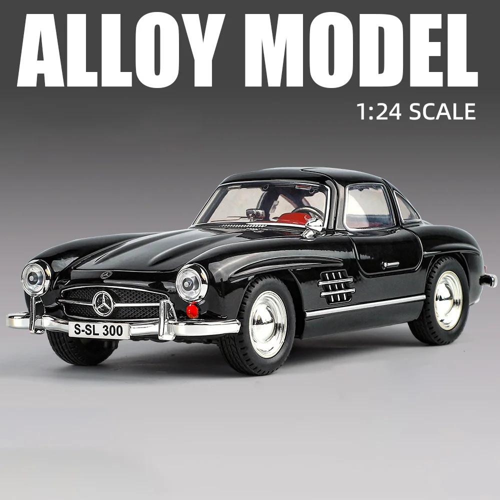 1:24 300SL S400L Car Model Toy Sound Light Pull Back Doors Opened Alloy Diecast Vehicles Models Ornaments Gifts for Kids