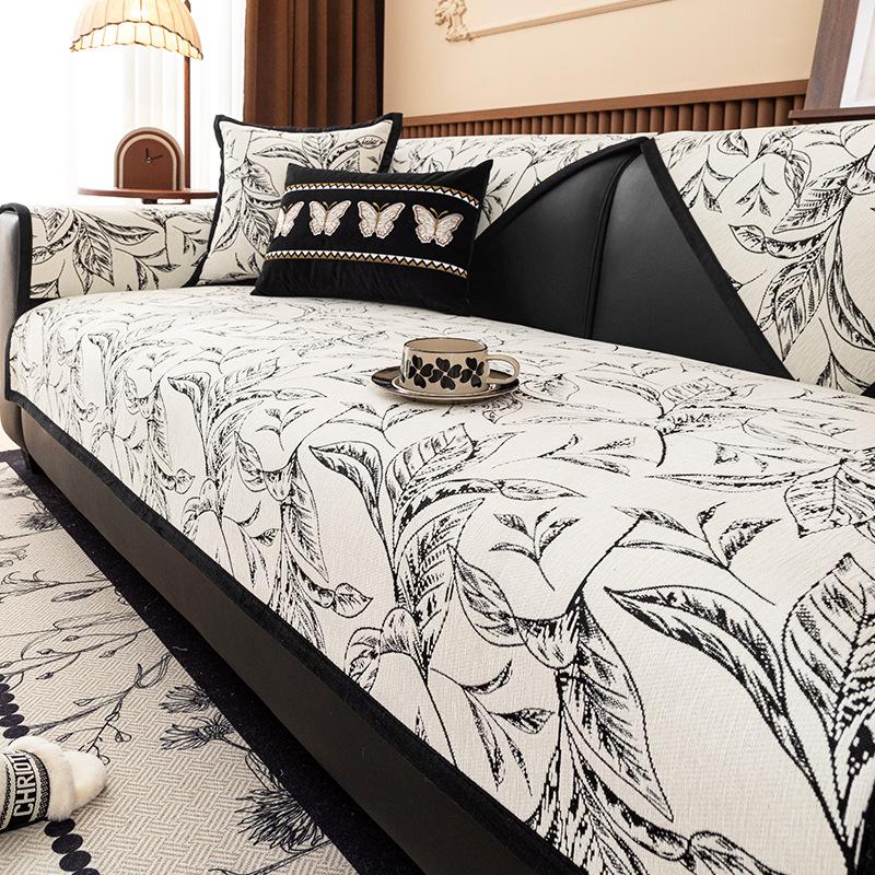 

French retro sofa cushion Chenier all-season universal light luxury high-end sense anti-cat scratch sofa cover cover cover towel 70*70cm