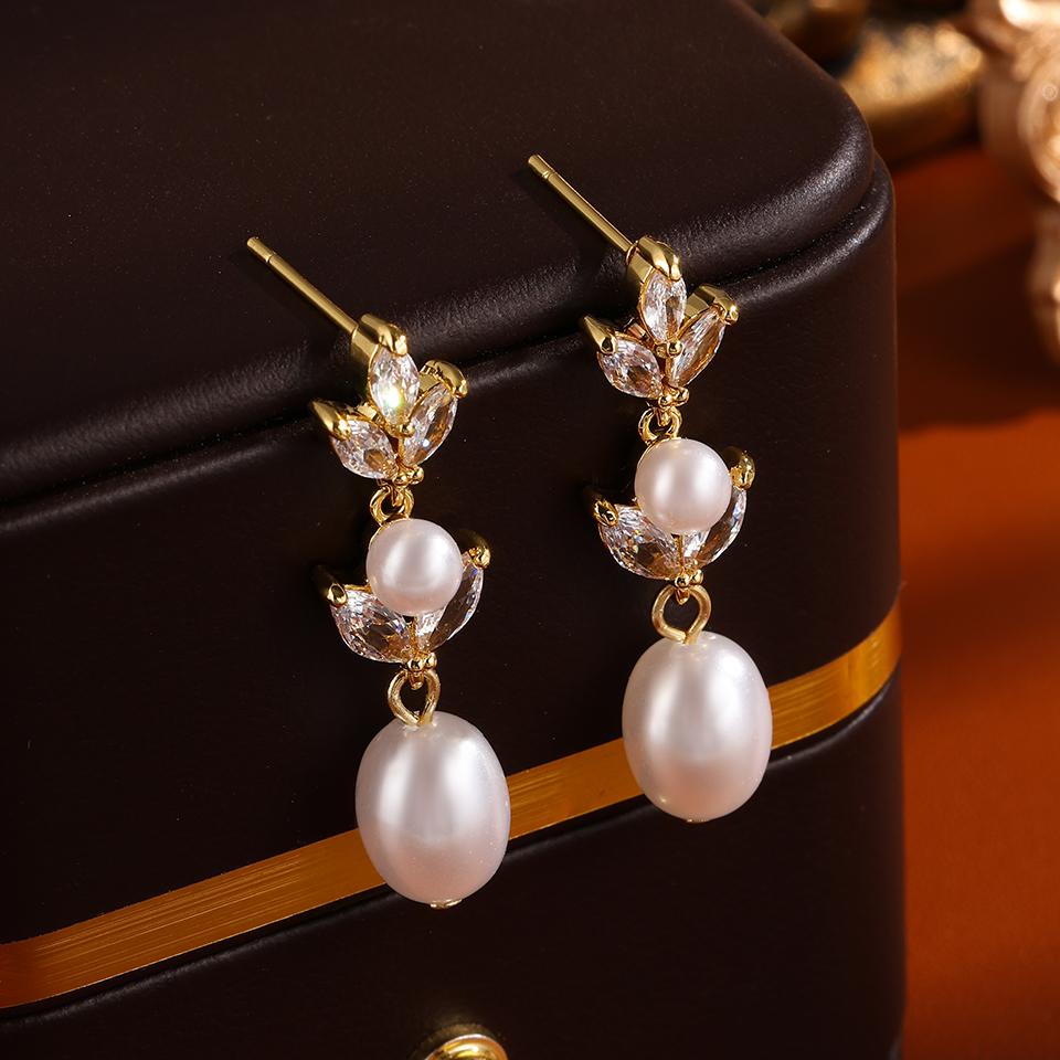 ZAKOL Three Leaves Zircon Teardrop Shape Zircons Drop Dangle Earrings for Women Gorgeous Romantic Bridal Earrings Wedding Zircon