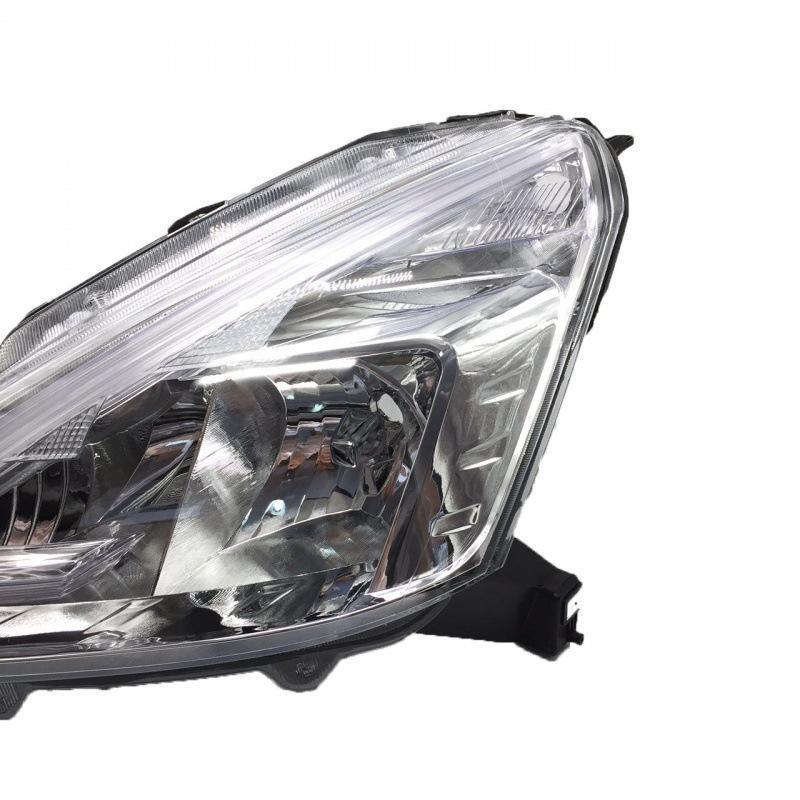 

2013-2016 New Livina Headlight Assembly - Front Lighting Lamps Premium, Right Passenger Side