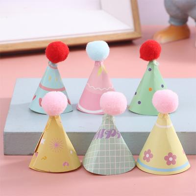 10 szt./zestaw DIY Mini Kapelusz Pieczenie Topper na Tort Pieczenie Wkładka 1:12 Domek dla lalek Miniaturowy Kapelusz Miś Czapka Urodzinowa Pompon Czapka Świąteczna Dekoracja Sceny Zabawka