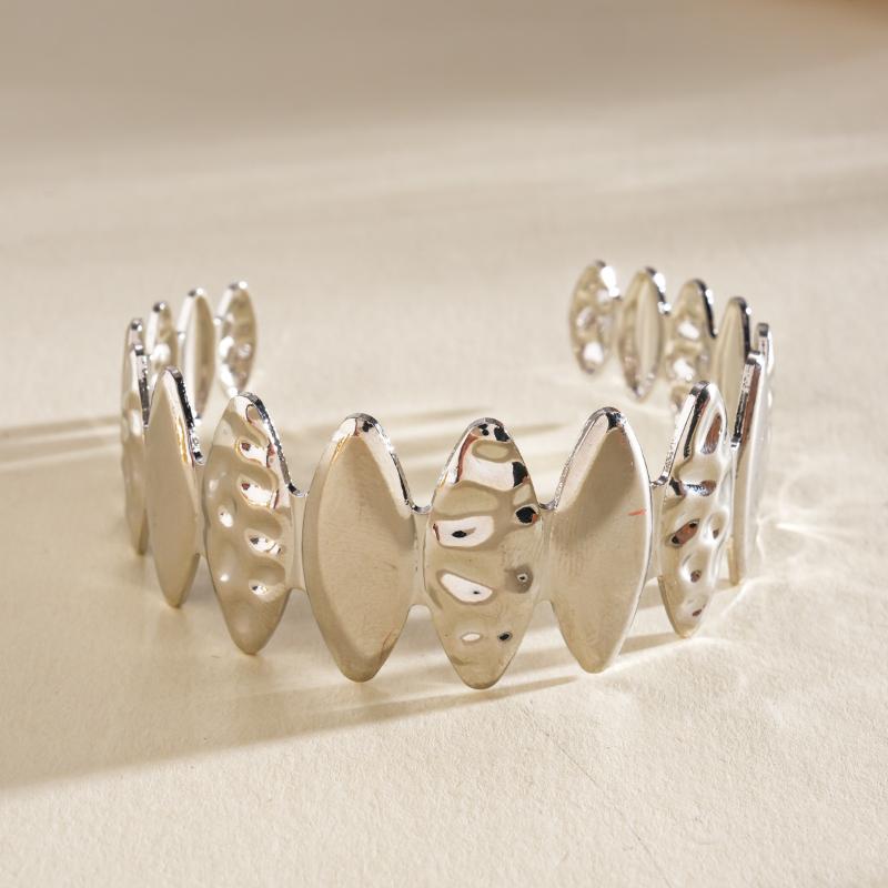 Vintage Ginkgo Leaf Butterfly Open Cuff Bangle Gold Silver Wide Statement Bracelet For Women Boho Party Jewelry