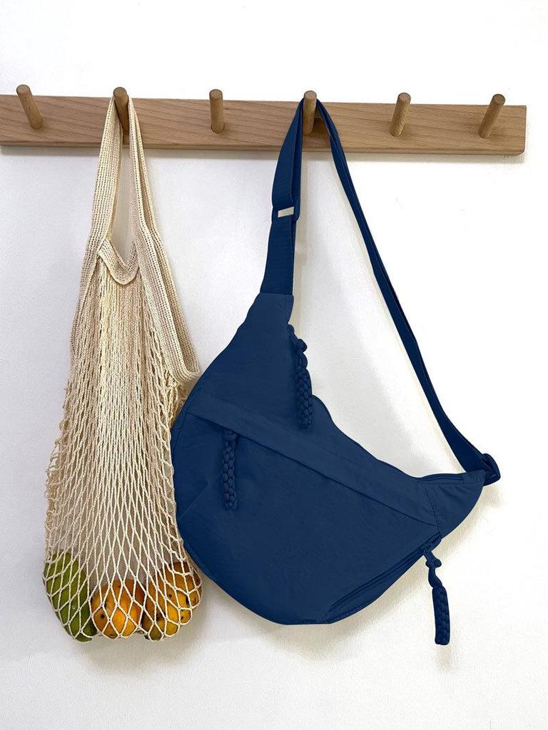 Japanese Style Large Capacity Nylon Canvas Crossbody Bag for Female Students