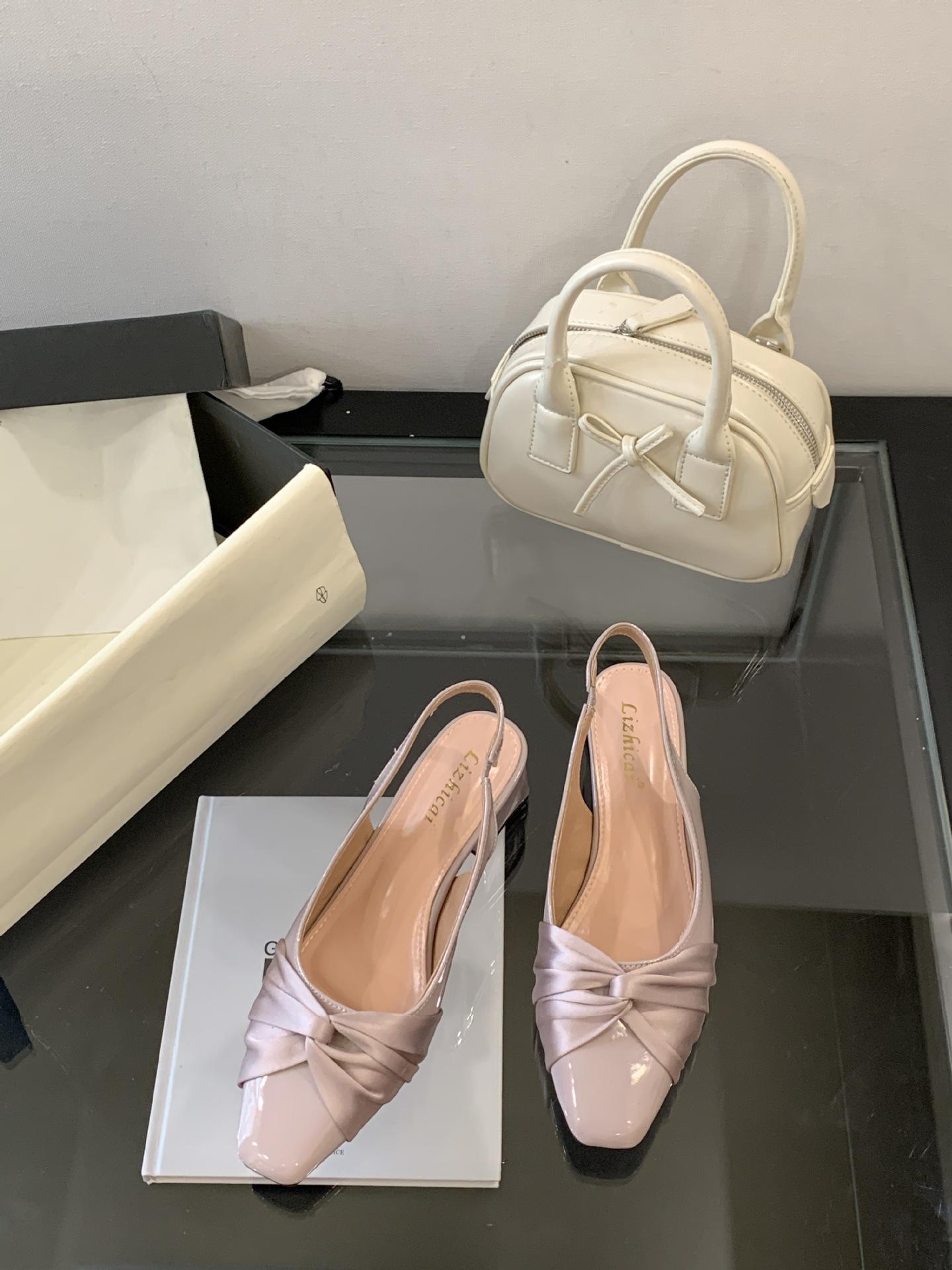 

228-2~ Coarse heel French Xiaoxiangfeng bag head sandals women s shoes 2025 new temperament square head empty shoes 39 фиолетовый