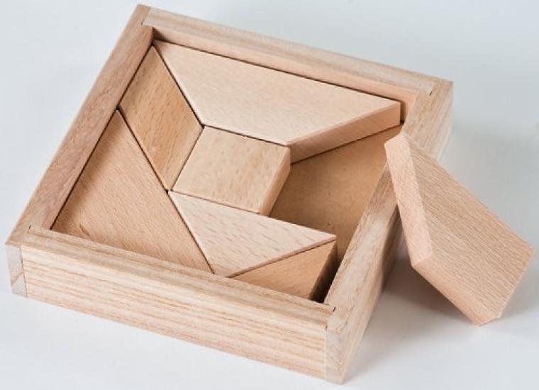 Kumon Publishing's NEW Tangram Educational Toy for Ages 3 and Up (Wooden Pieces, Wooden Box, Guide Board, Guidebook)