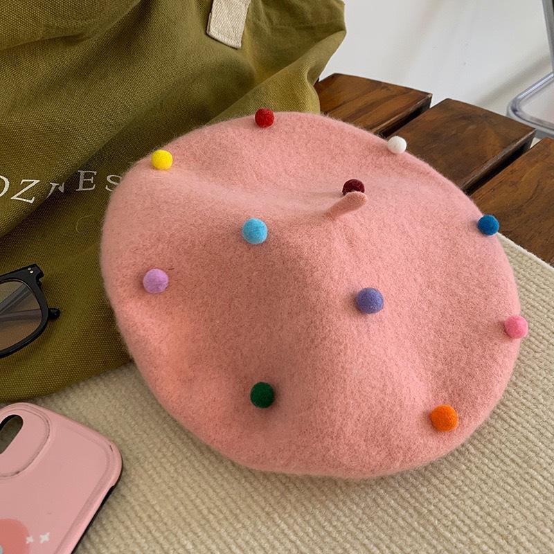 Korean autumn and winter warm wool beret women girls woolen warm painter hat female cute colored ball dot pumpkin cap Japanese