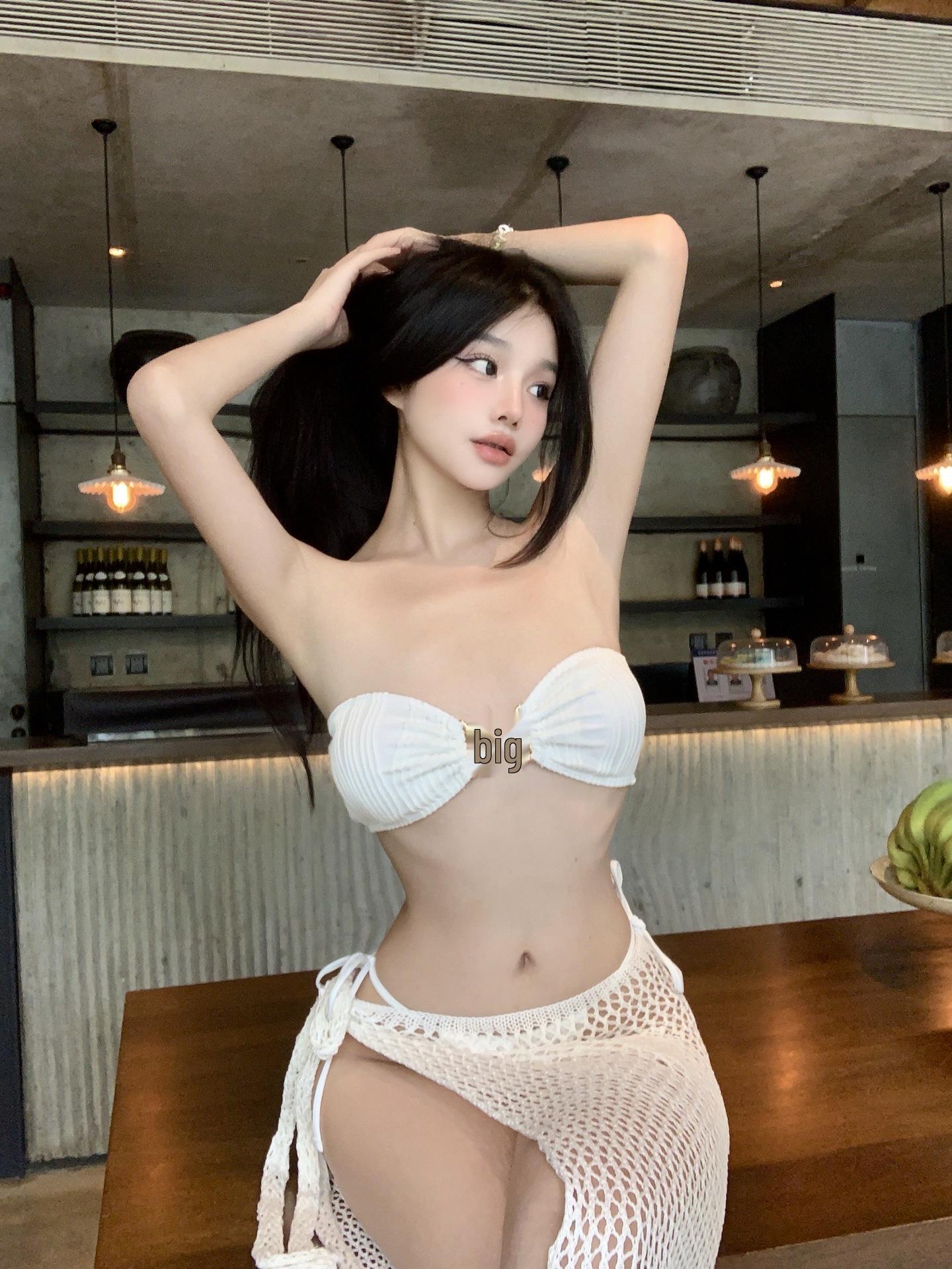 

Белый купальник-бикини из трех частей 2025: Сексуальный однотонный цвет с ажурной юбкой для отпуска Extra Large белый