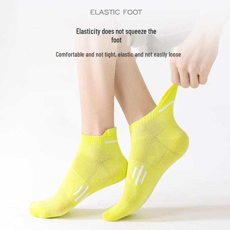 Men's Anti-Odor Cotton Marathon Running Socks - Breathable, Sweat-Absorbent, Perfect for Spring & Autumn.
