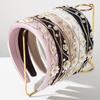 High End 3D Flower Petal Headband Shimmering Crystal Path Hair Hoop Sophisticated Wedding Bridal Hair Jewelry For Women