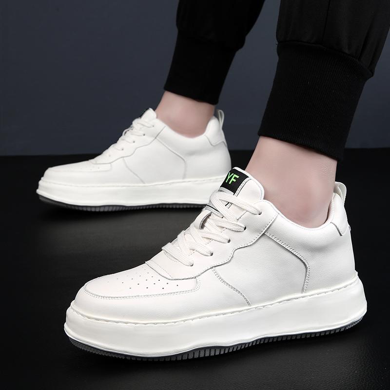 Fashion New Men Casual Leather Shoes Classic Lace-Up Antiskid Sports Shoes Outdoor Wear-Resistant Vulcanized Shoes High-Quality Men Shoe