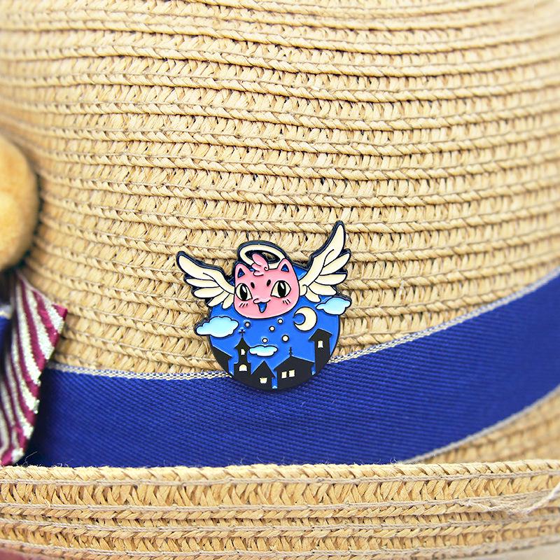 Fashionable Creative Enamel Angel Pin: Brings Good Luck To Families At Night