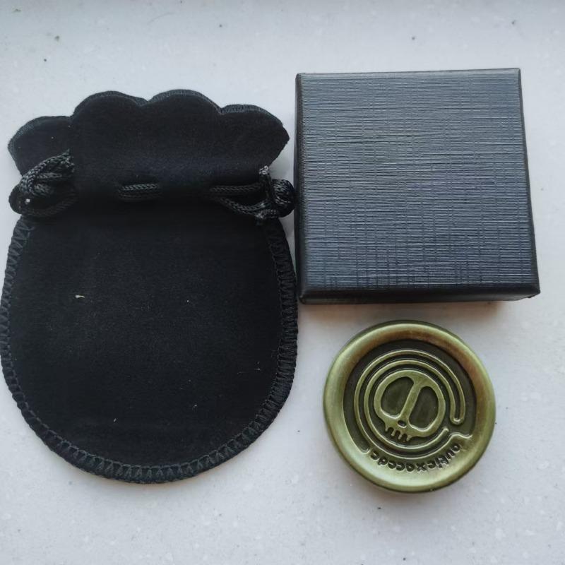 Alloy Magnetic Push Coin Haptic Push Card Sensory Toy Mini Fidget Stress Reducing Toys Hand Relieving Decompression Gadgets