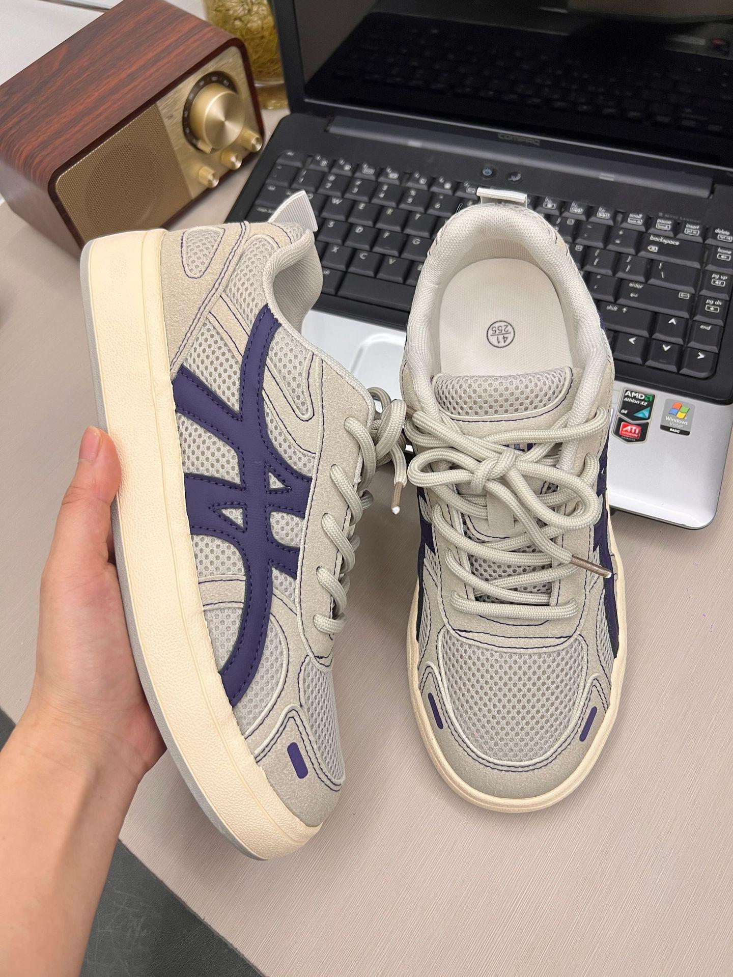 

Men s board shoes mesh breathable board shoes summer new flat-soled versatile casual sports Korean version student little white shoes trendy shoes 39 серый