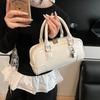 Premium Texture Small Bag Women's 2025 New Summer Popular Versatile Messenger Bag Fashion Super Fire Portable Pillow Bag