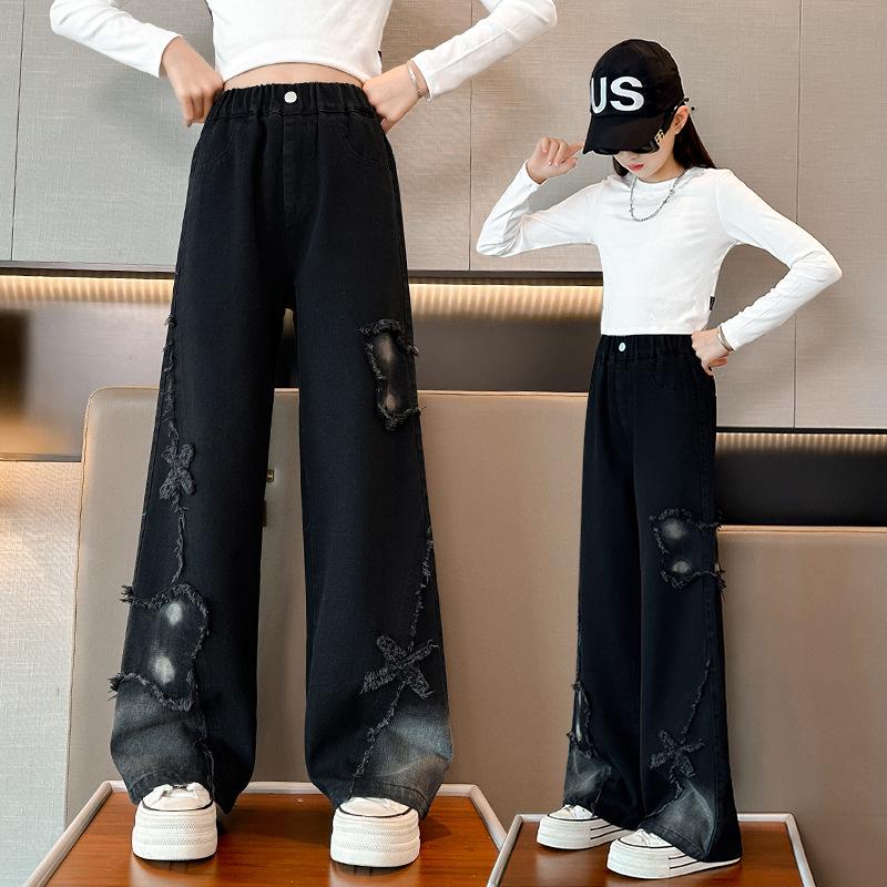 

Джинсы с широкими штанинами и аппликацией бабочки тай-дай для девочек - Коллекция Осень 2025 140cm