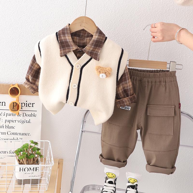 Stylish Two-Color V-Neck Knit Cardigan Set for Boys and Girls – Classic Long-Sleeve Three-Piece Baby Apparel