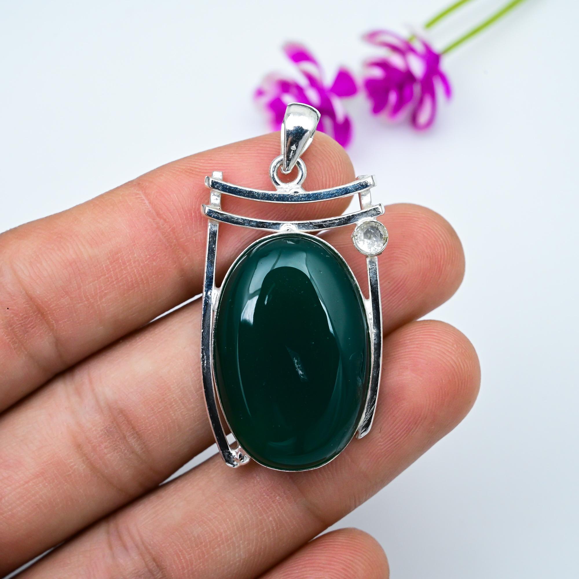 

Кулон из зеленого оникса и белого топаза, Ювелирные изделия из драгоценных камней ручной работы, Кулон из стерлингового серебра 925 пробы, Ювелирные изделия уникального дизайна 1.77 Inches зелёный