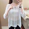 Printemps et Été Tricoté Manches Trois-quarts Chemise de Fond Ample Grande Taille Couvrant Manches Courtes Manches Courtes Féminin Coréen Fin Creux Chemise
