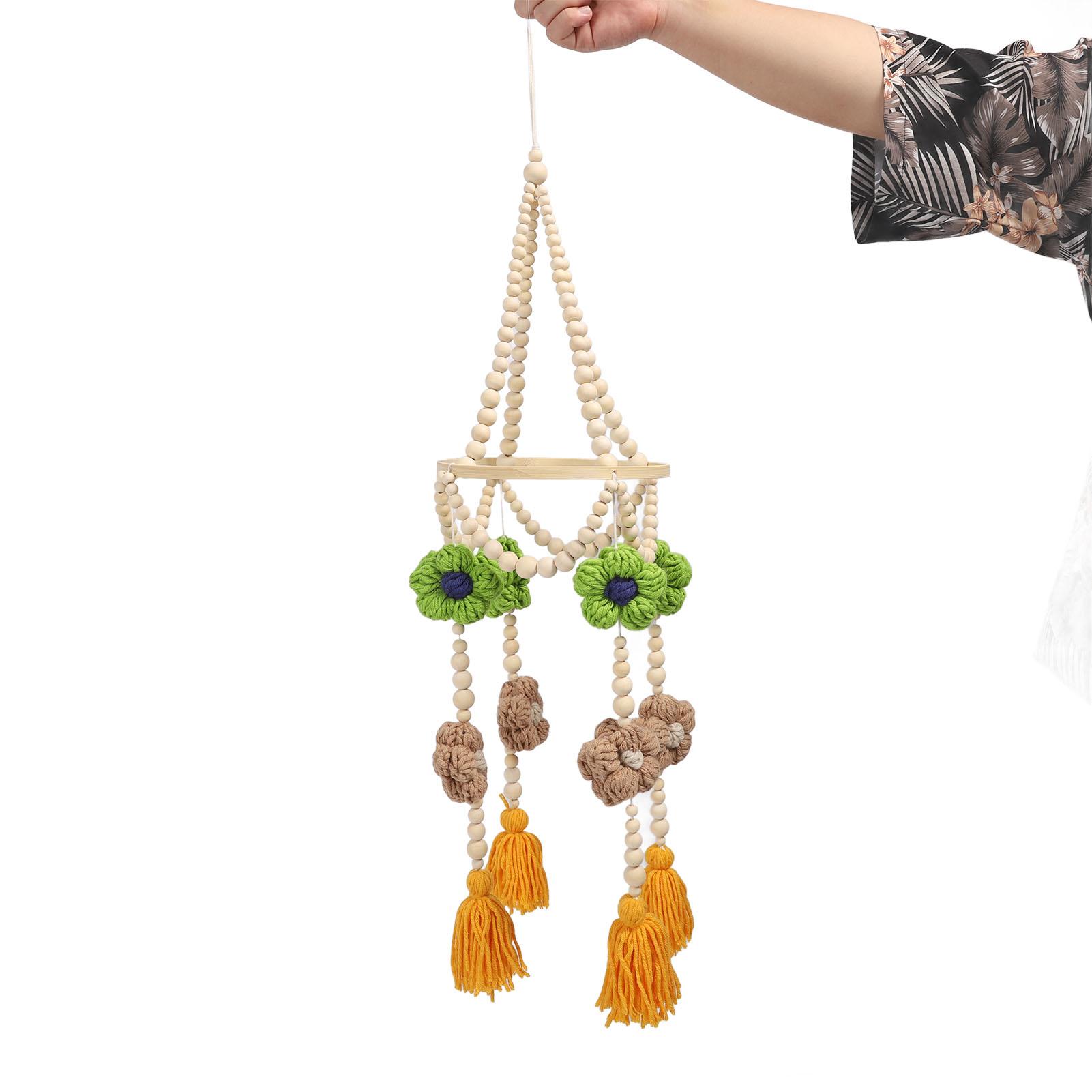 

Baby Room Hanging Toy Wooden Bead Round Felt Flower Decor for Sleeping Inducing Infant Bed Decoration