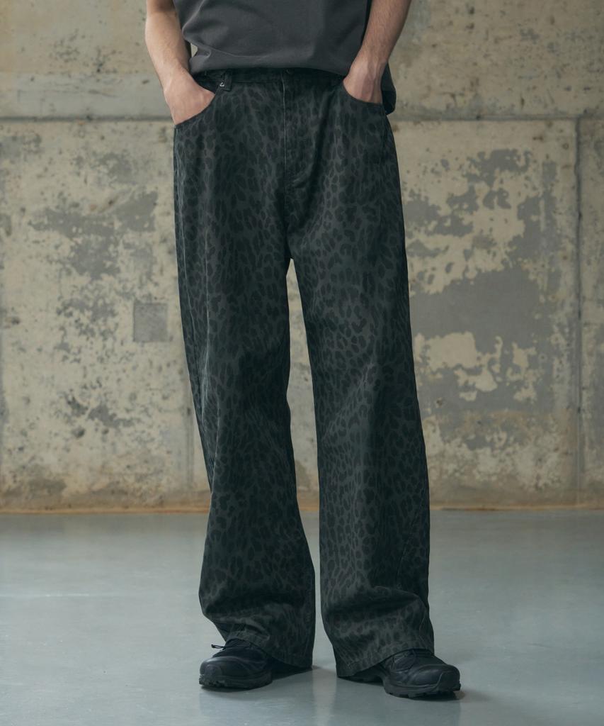 Ledeoli Incision Leopard Wide Cotton Pants [Charcoal]