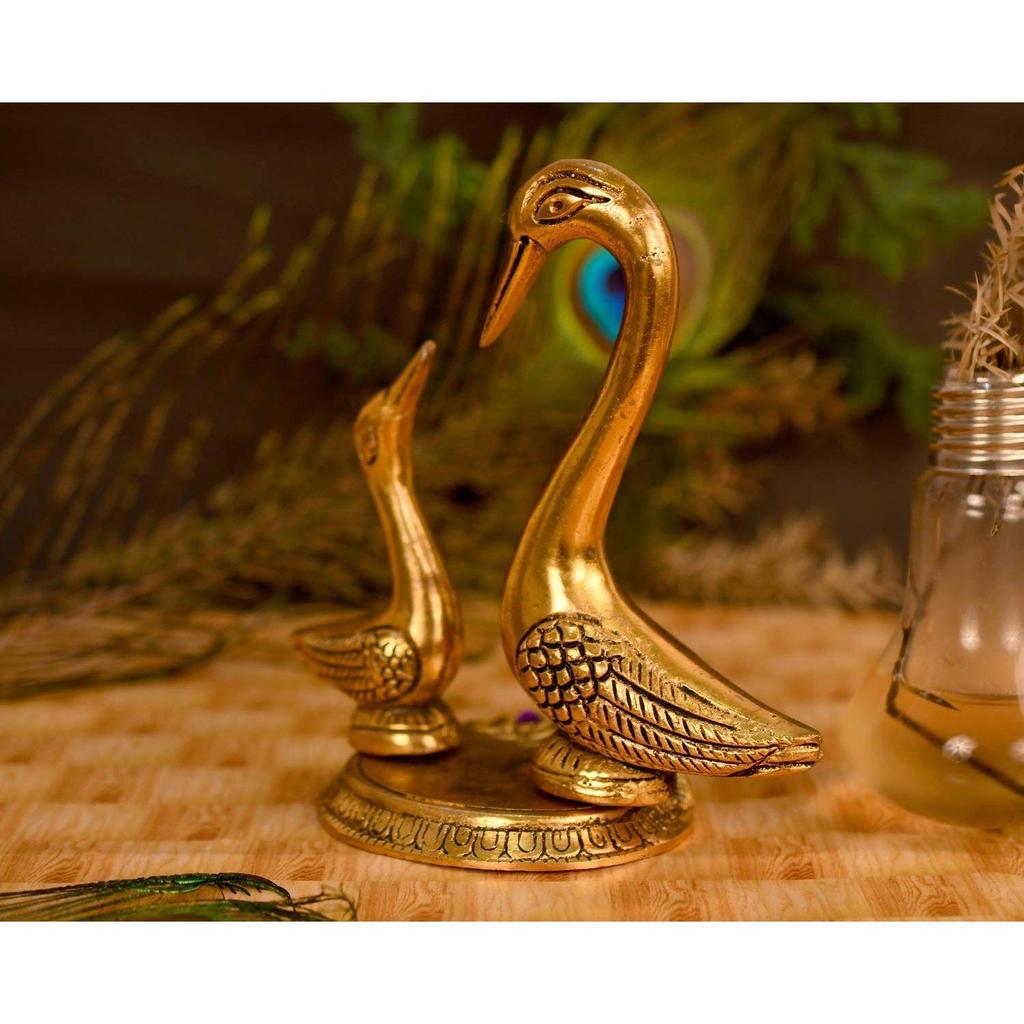 Paar küssender Enten Dekorative Schauobjekte Metall Schwan Set Statue für Heimtisch Büro Schreibtisch Dekoration 5x4,5x3 Zoll, Gold (1) Schwan