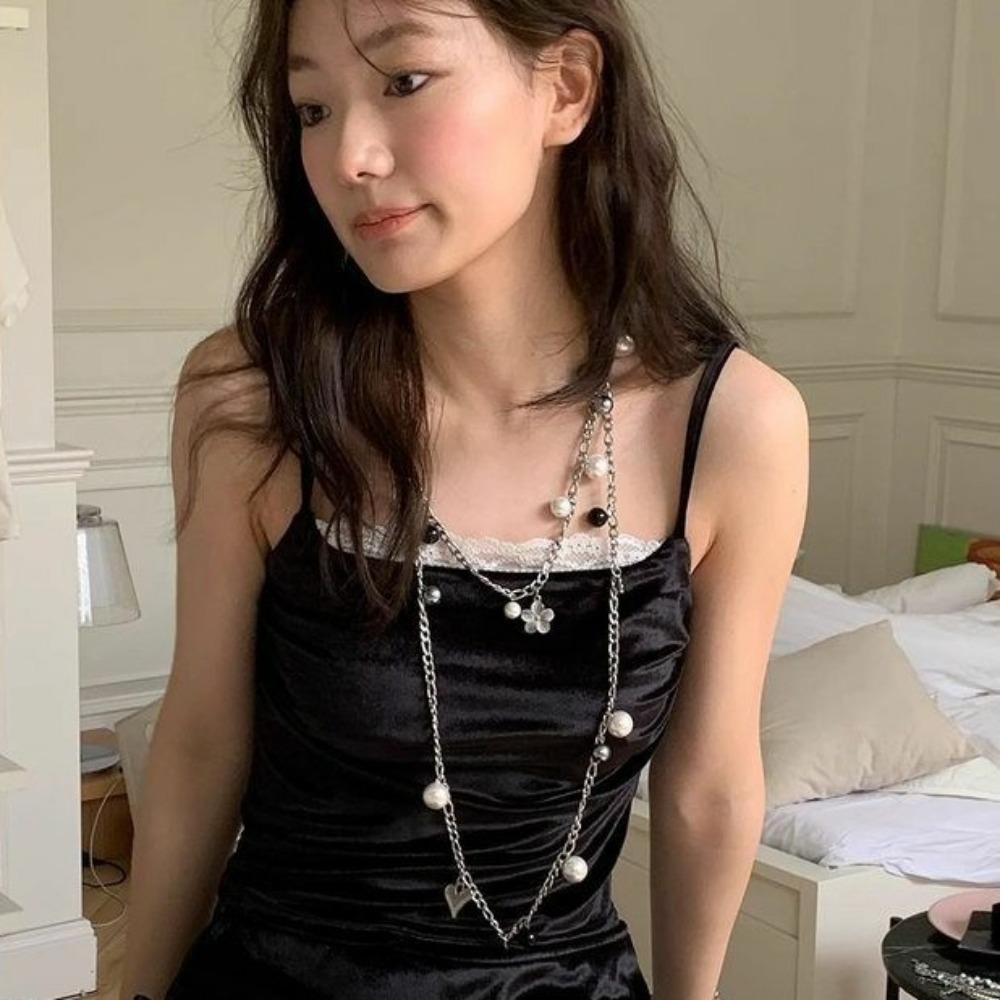 Choker Clavicle Chain Women Charm Sweater Chain Sweet Pearl Multilayer Necklace  Girls