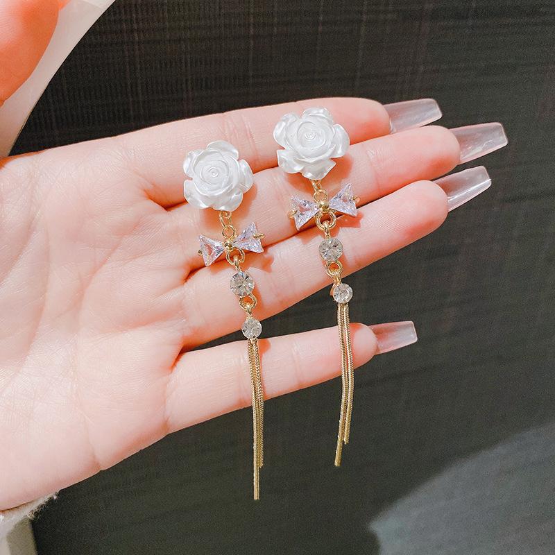Silver needle white rose flower fringed long earrings temperament round face niche design high-end ear jewelry