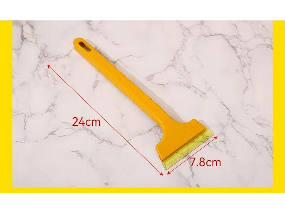 

Multi-functional Car Snow Shovel with Ox Tendon Blade & Glass De-Icer for Winter Snow Removal & Defrosting