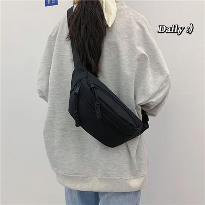 Women's Bags Are Popular Today, Bags, Breast Bags, New Single-piece Messenger Bags, Trendy Fashion Fanny Packs.